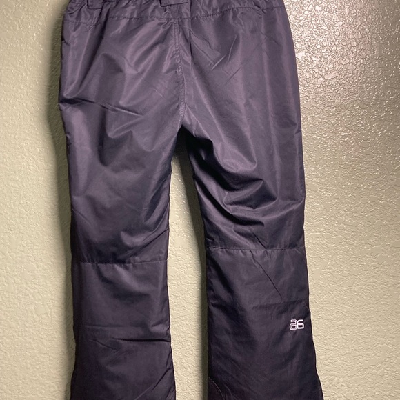 Snow Pants - Picture 3 of 4